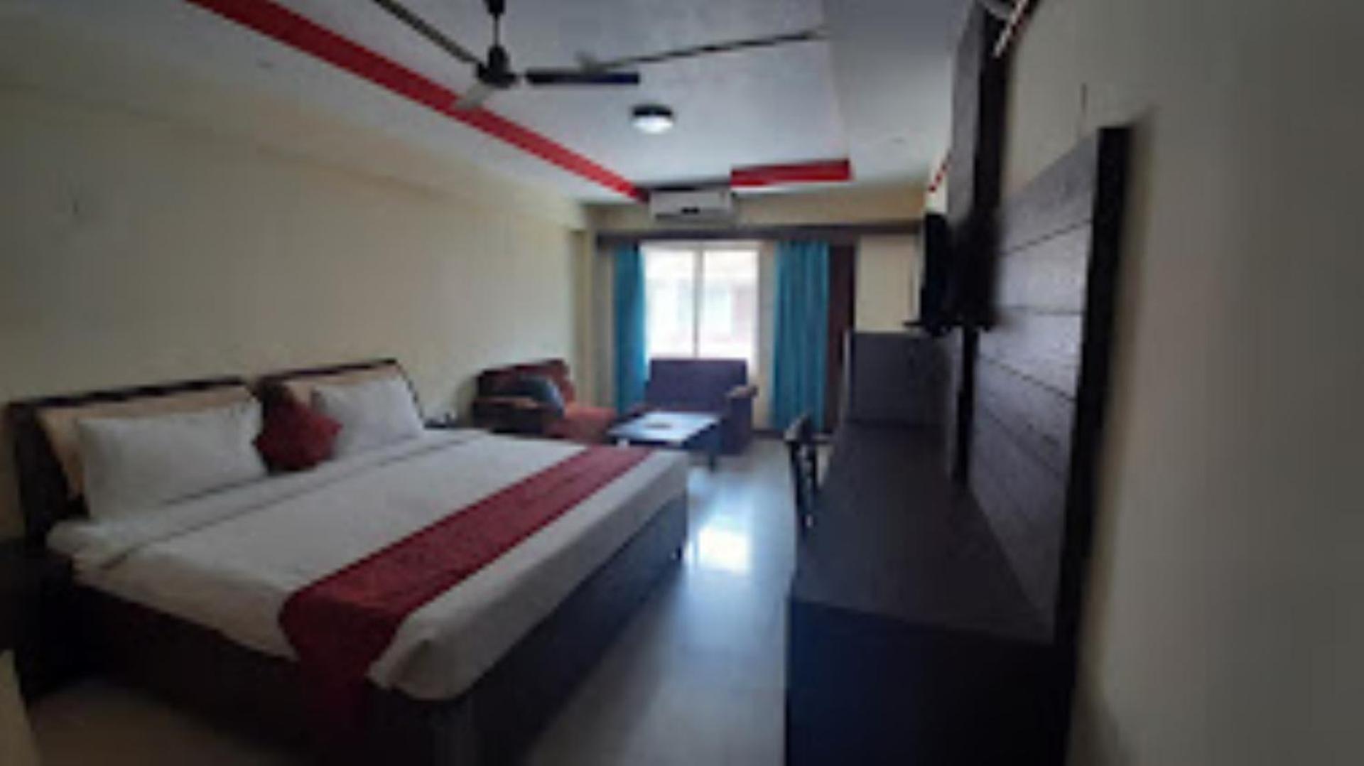 Blue Lily Beach Resort Puri Eksteriør bilde